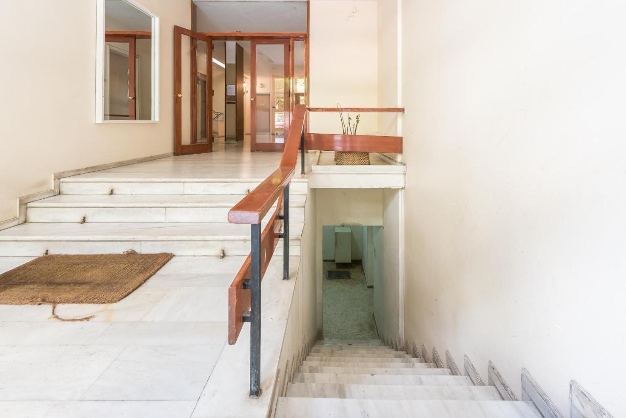 Apartment At Megaro Mousikis St Semi Basement 1Bed 2 Pers Atenas Exterior foto